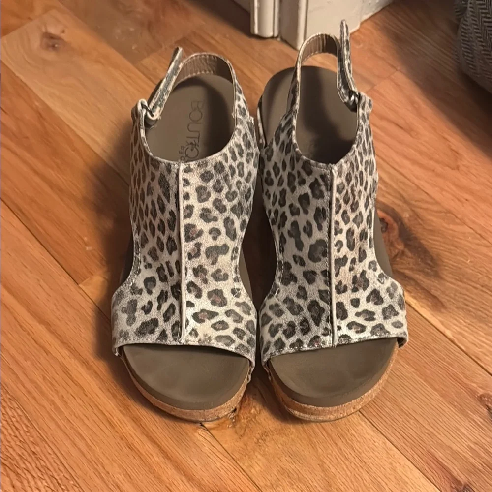 Corkys Taupe and Black Leopard Wedge Sandals - Picture 1 of 3